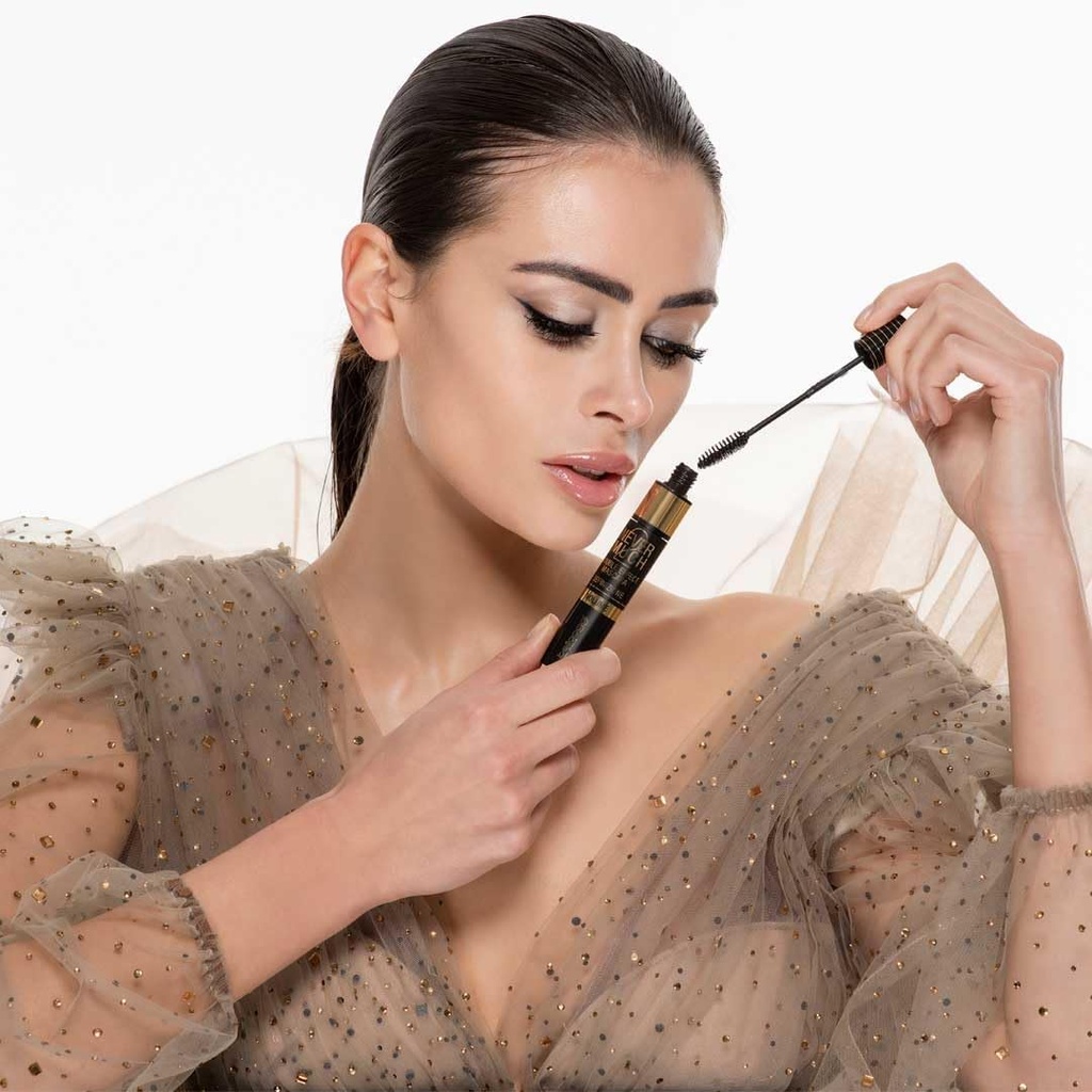 Bellaoggi/ Never 2 Much Double Effect Mascara: بيللا اوجي مسكارا ٢ في ١