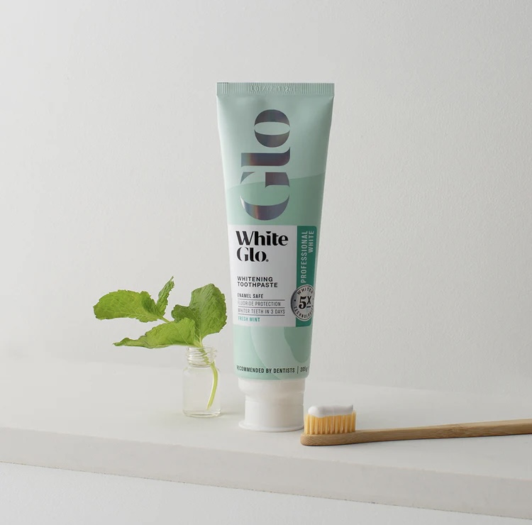 [Variable/008] White Glo/ Whitening Toothpaste 205g : وايت كلو معجون الاسنان المبيض الاحترافي